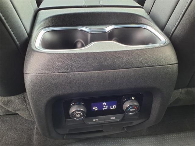 2025 Chevrolet Traverse Vehicle Photo in ELGIN, TX 78621-4245