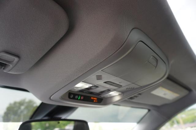 2022 GMC Acadia Vehicle Photo in FAIRMONT, WV 26554-2318