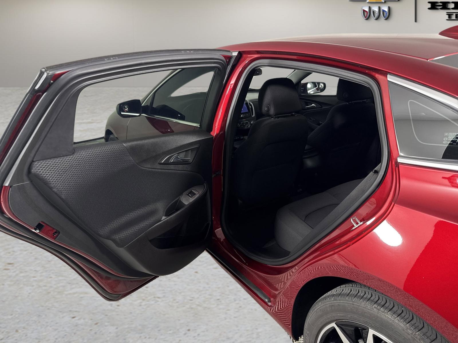 2023 Chevrolet Malibu Vehicle Photo in GEORGETOWN, TX 78626-7508