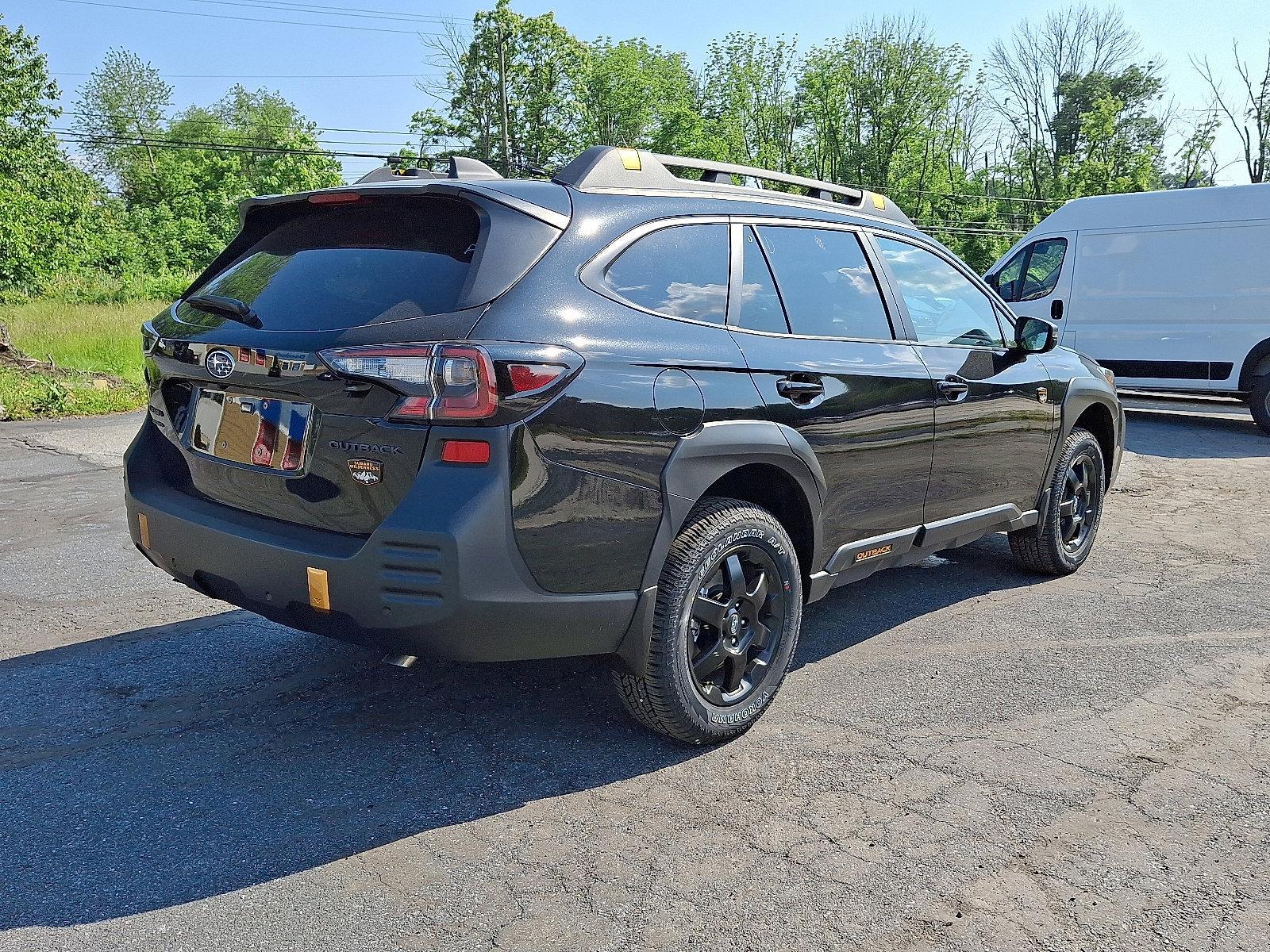 2025 Subaru Outback Vehicle Photo in Harrisburg, PA 17111