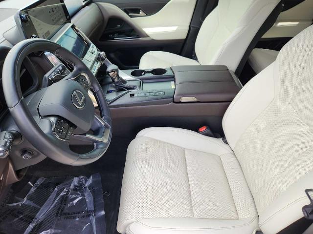2022 Lexus LX 600 Vehicle Photo in FORT WORTH, TX 76132