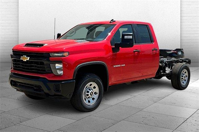 2025 Chevrolet Silverado 3500 HD Vehicle Photo in TOPEKA, KS 66609-0000