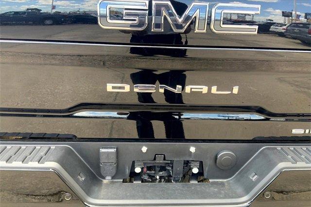 2024 GMC Sierra 2500 HD Vehicle Photo in TOPEKA, KS 66609-0000