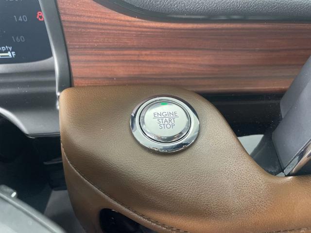 2023 Lincoln Aviator Vehicle Photo in GILBERT, AZ 85297-0402