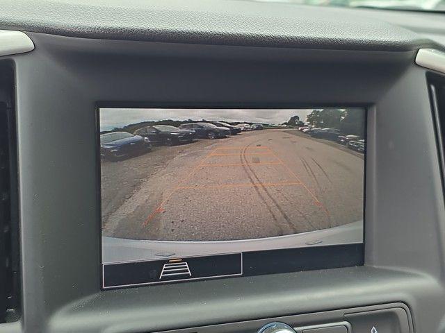2024 GMC Terrain Vehicle Photo in Pleasant Hills, PA 15236
