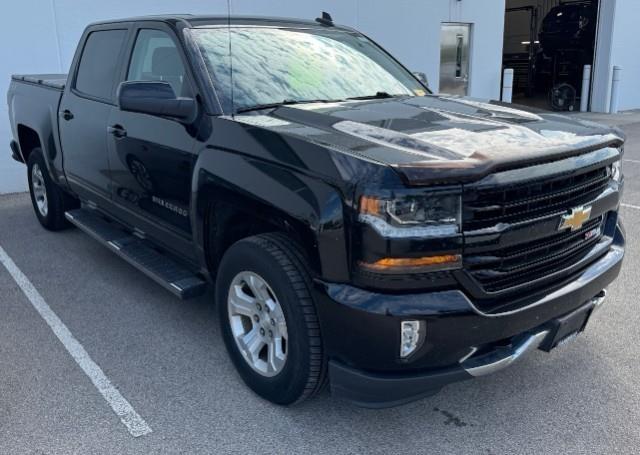 2018 Chevrolet Silverado 1500 Vehicle Photo in Green Bay, WI 54304