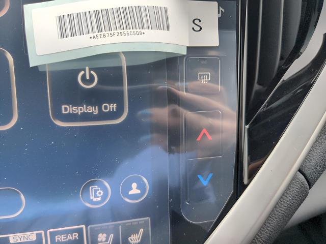 2025 Subaru Ascent Vehicle Photo in Green Bay, WI 54304