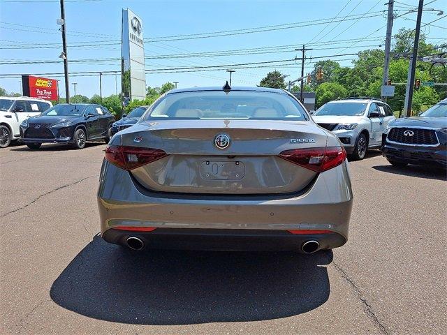 2019 Alfa Romeo Giulia Vehicle Photo in Willow Grove, PA 19090