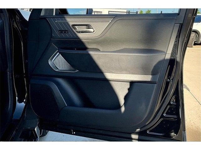 2025 INFINITI QX80 Vehicle Photo in Grapevine, TX 76051