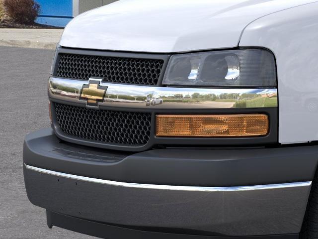 2025 Chevrolet Express Cargo 2500 Vehicle Photo in DANBURY, CT 06810-5034