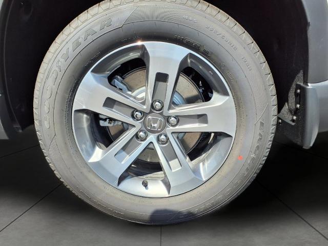 2025 Honda Pilot Vehicle Photo in Oshkosh, WI 54904