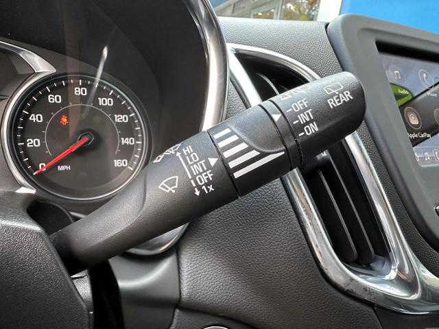 2022 Chevrolet Equinox Vehicle Photo in Roslyn, NY 11576