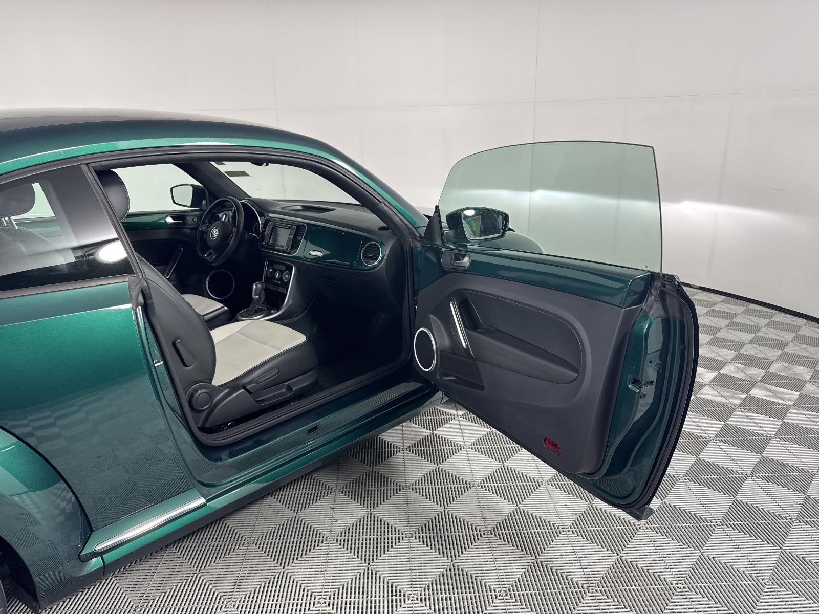 2017 Volkswagen Beetle Vehicle Photo in Georgetown, TX 78626