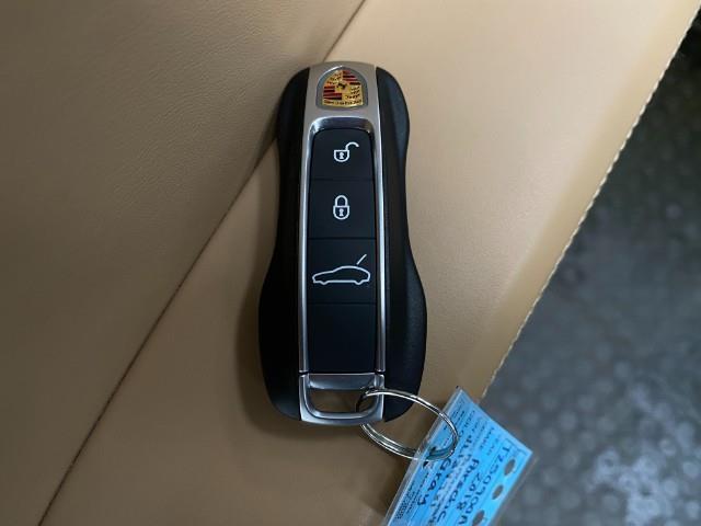 2018 Porsche Panamera Vehicle Photo in Appleton, WI 54913