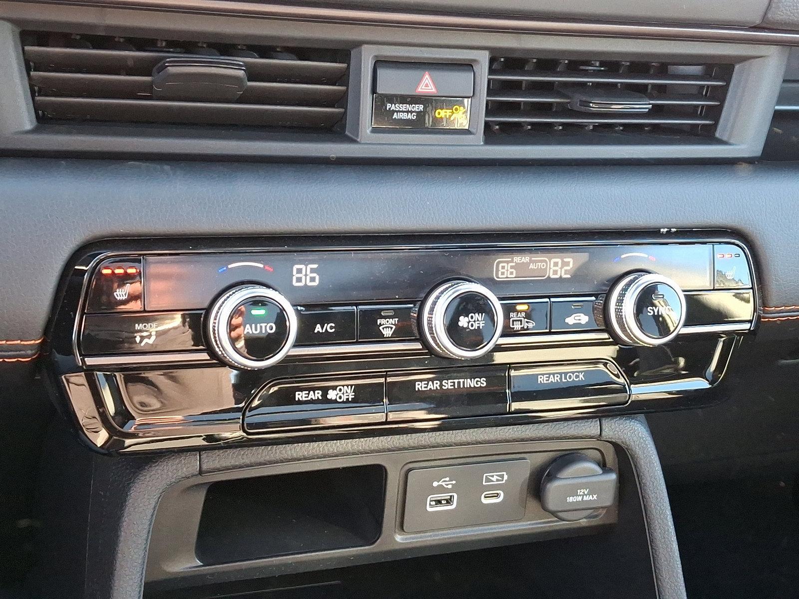 2025 Honda Pilot Vehicle Photo in Harrisburg, PA 17111