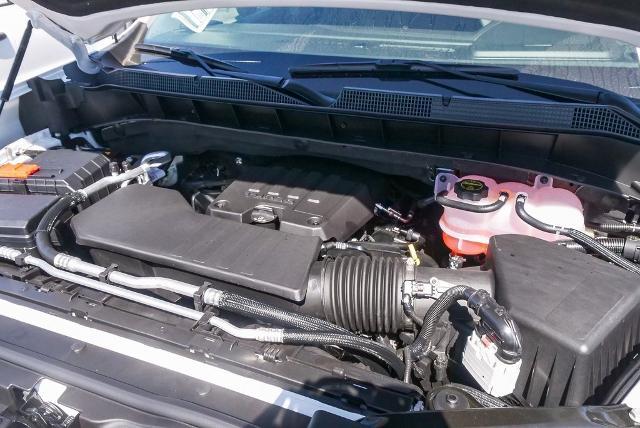 2025 Chevrolet Silverado 1500 Vehicle Photo in VENTURA, CA 93003-8585