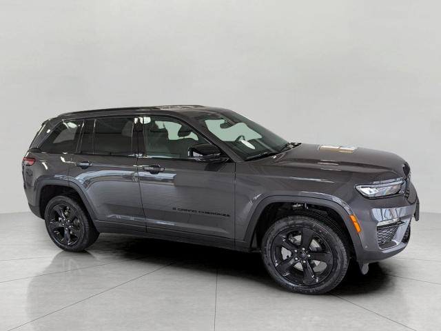 2025 Jeep Grand Cherokee Vehicle Photo in Oshkosh, WI 54901