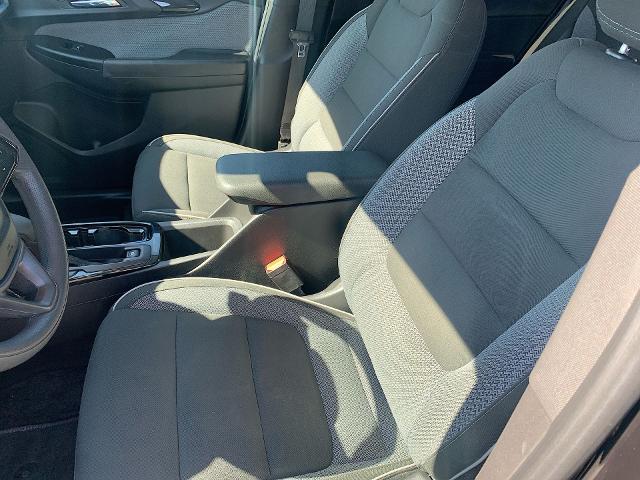 2022 Chevrolet Trailblazer Vehicle Photo in MOON TOWNSHIP, PA 15108-2571