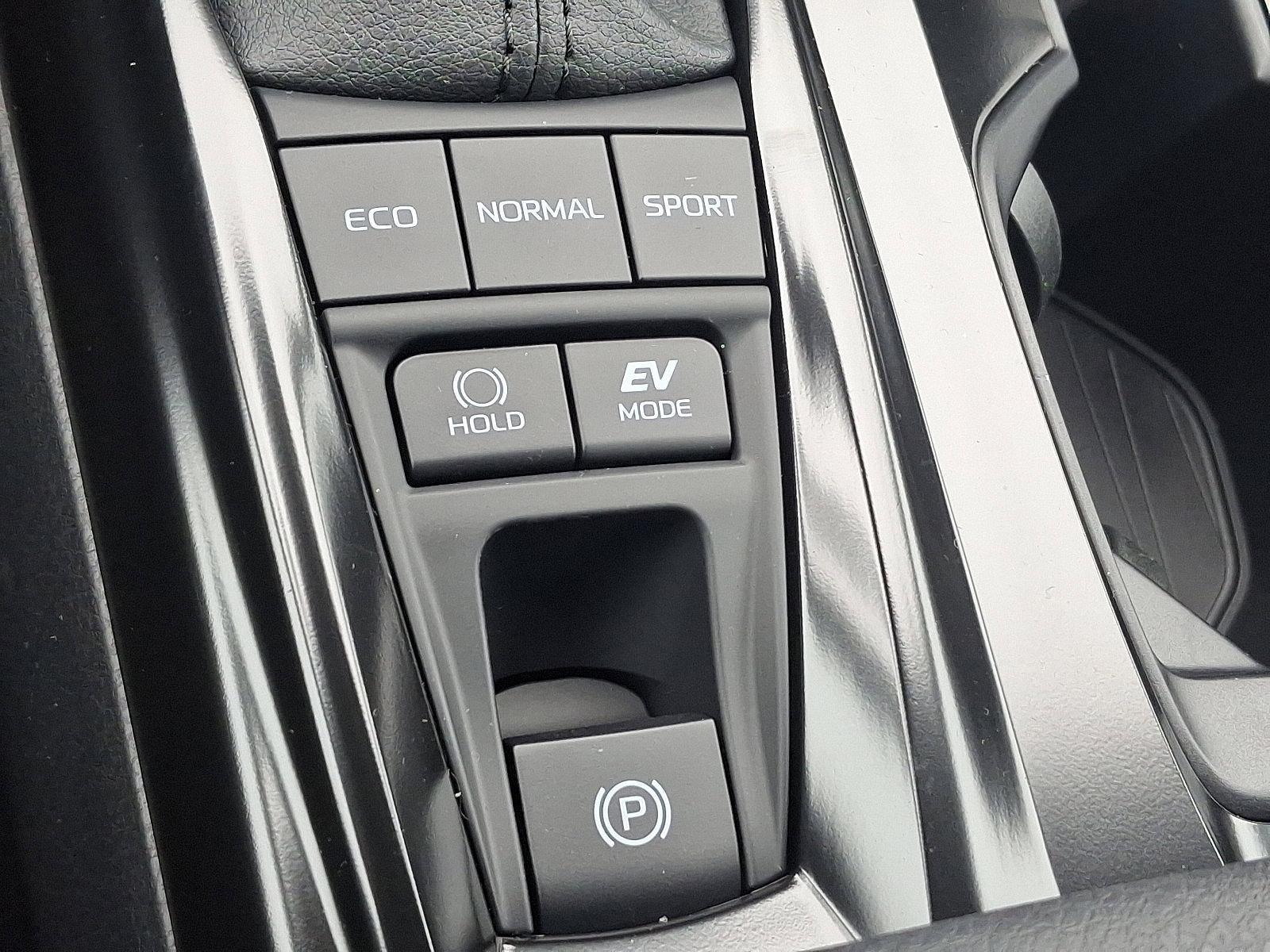 2025 Toyota Camry Vehicle Photo in Trevose, PA 19053