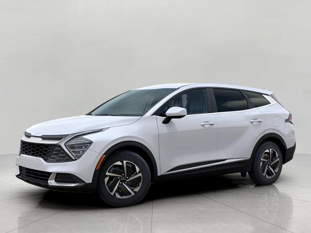 2025 Kia Sportage Hybrid Vehicle Photo in Oshkosh, WI 54904