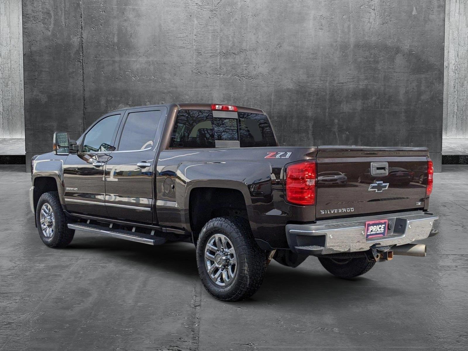 2018 Chevrolet Silverado 2500HD Vehicle Photo in TIMONIUM, MD 21093-2300