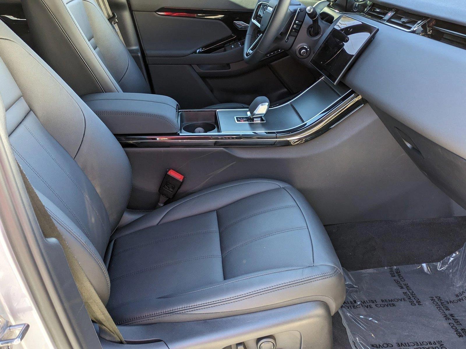 2025 Land Rover Range Rover Evoque Vehicle Photo in Bethesda, MD 20852