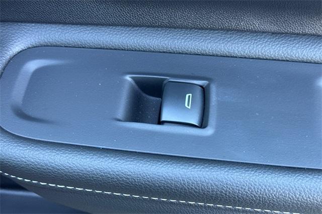2024 GMC Terrain Vehicle Photo in ELK GROVE, CA 95757-8703