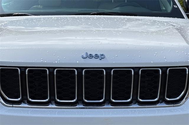 2024 Jeep Grand Cherokee 4xe Vehicle Photo in ELK GROVE, CA 95757-8703