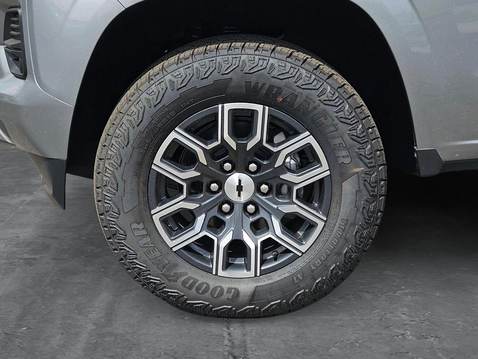 2025 Chevrolet Colorado Vehicle Photo in MESA, AZ 85206-4395
