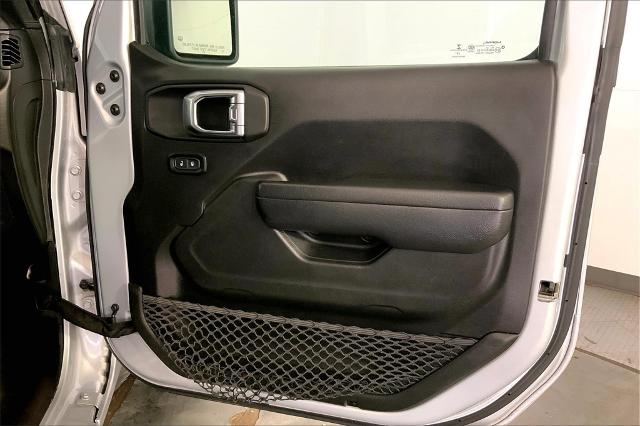 2023 Jeep Wrangler Vehicle Photo in Kansas City, MO 64114