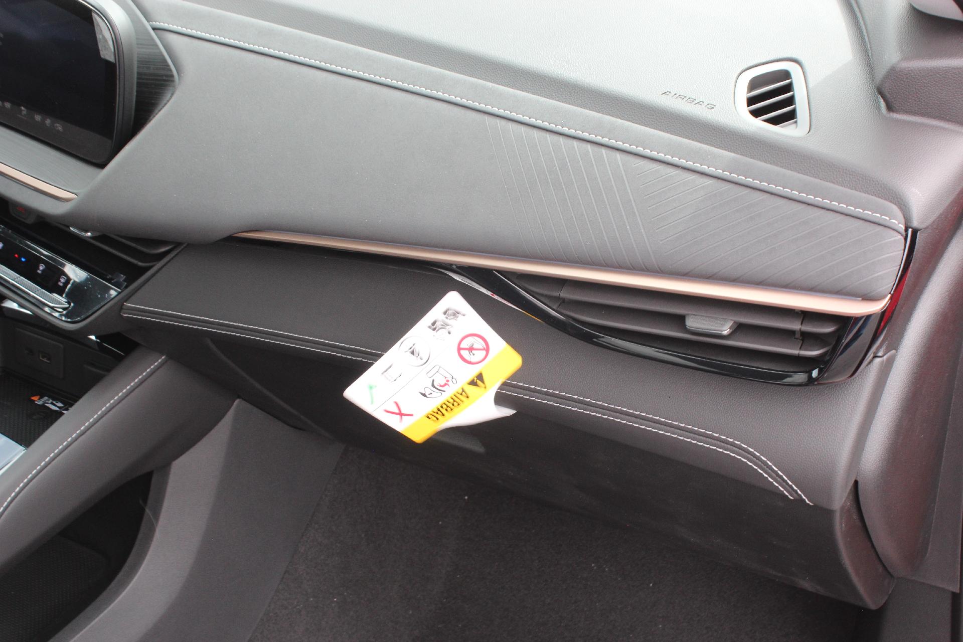 2025 Buick Envision Vehicle Photo in AURORA, CO 80012-4011
