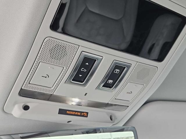 2025 Defender Vehicle Photo in AUSTIN, TX 78717