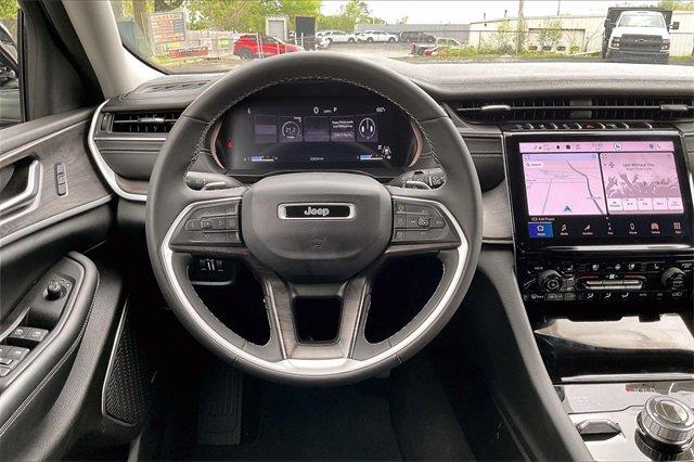 2023 Jeep Grand Cherokee Vehicle Photo in INDEPENDENCE, MO 64055-1314