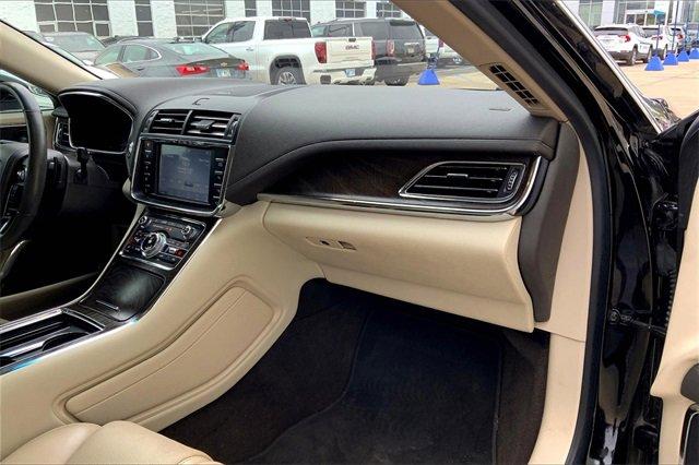 2020 Lincoln Continental Vehicle Photo in TOPEKA, KS 66609-0000