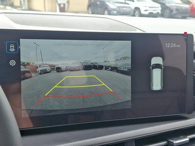 2025 Hyundai SANTA FE Hybrid Vehicle Photo in Harrisburg, PA 17111