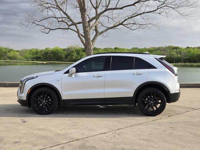 2022 Cadillac XT4 Vehicle Photo in DENTON, TX 76210-9321