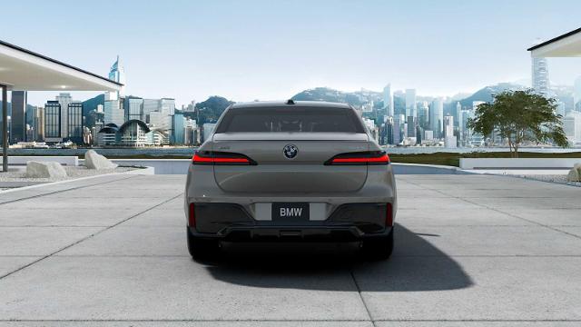2025 BMW 760i xDrive Vehicle Photo in GRAPEVINE, TX 76051