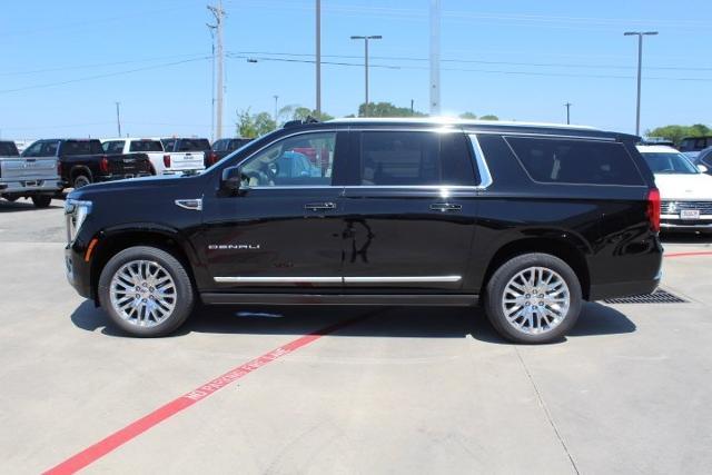 2025 GMC Yukon XL Vehicle Photo in Greenville, TX 75402