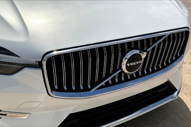 2022 Volvo XC60 Vehicle Photo in Houston, TX 77007