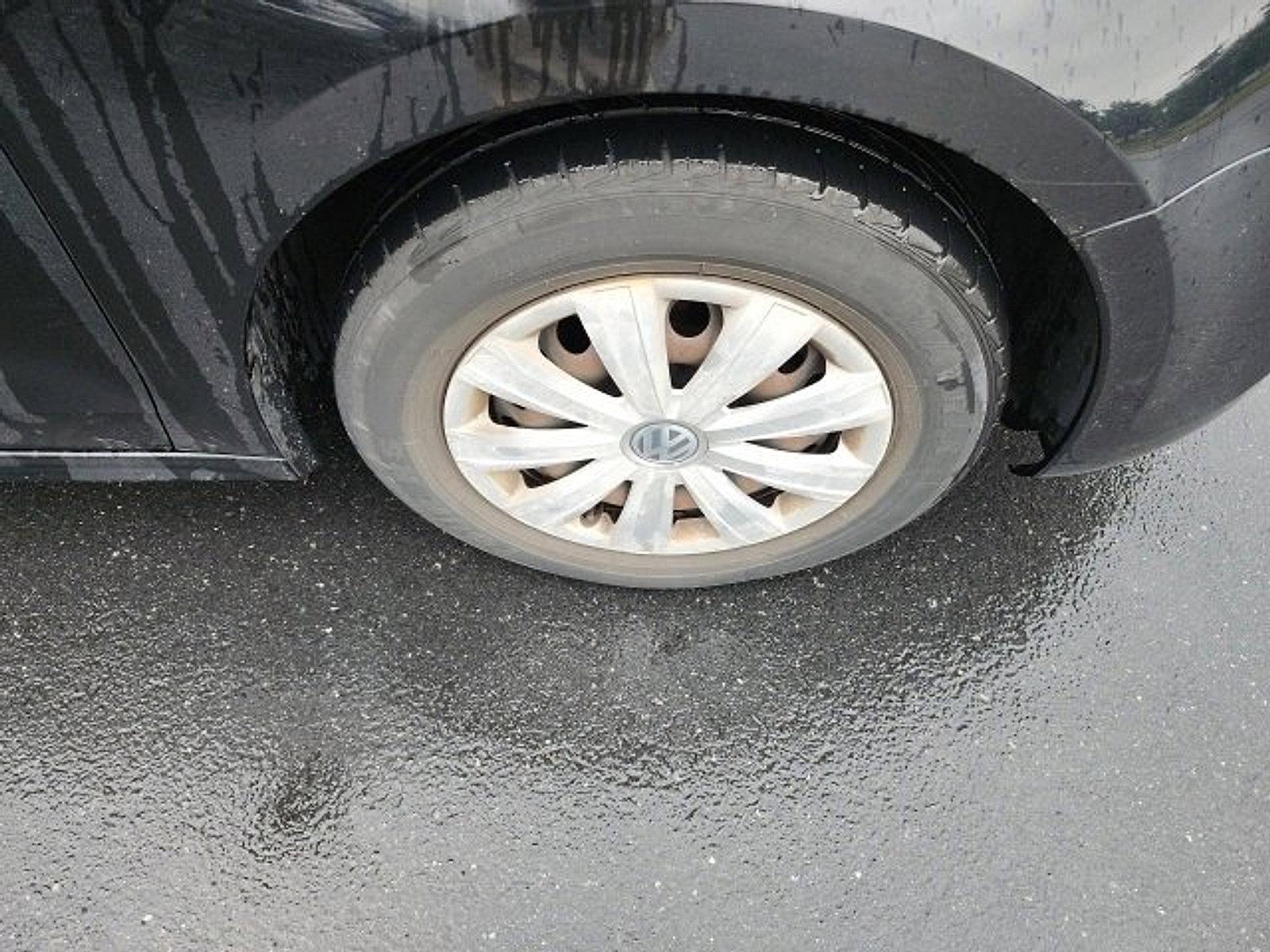 2014 Volkswagen Jetta Sedan Vehicle Photo in Harrisburg, PA 17111