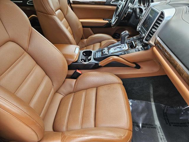 2017 Porsche Cayenne Vehicle Photo in FORT WORTH, TX 76132
