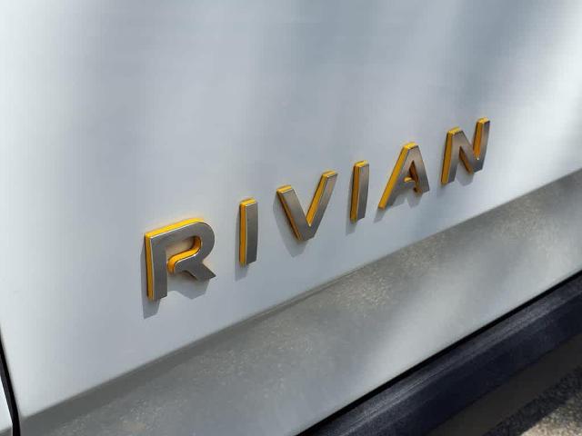 2023 Rivian R1S Vehicle Photo in San Antonio, TX 78230-1001