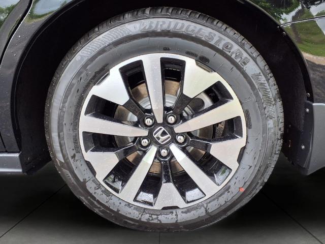 2025 Honda Odyssey Vehicle Photo in Oshkosh, WI 54904