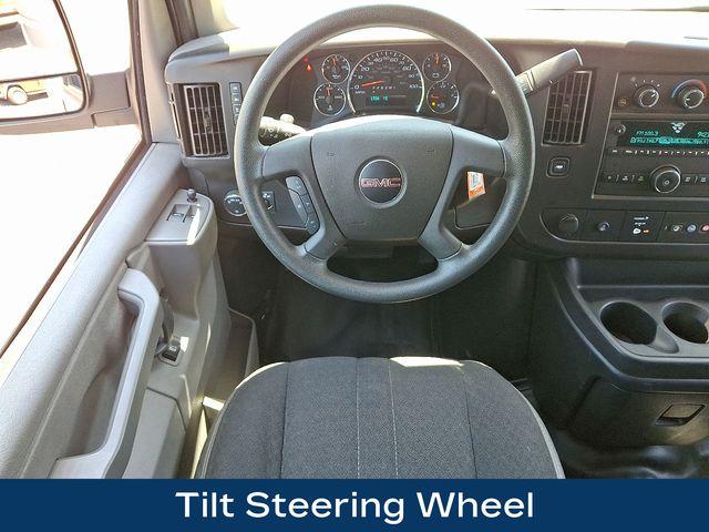 2023 GMC Savana Cargo 2500 Vehicle Photo in DANBURY, CT 06810-5034