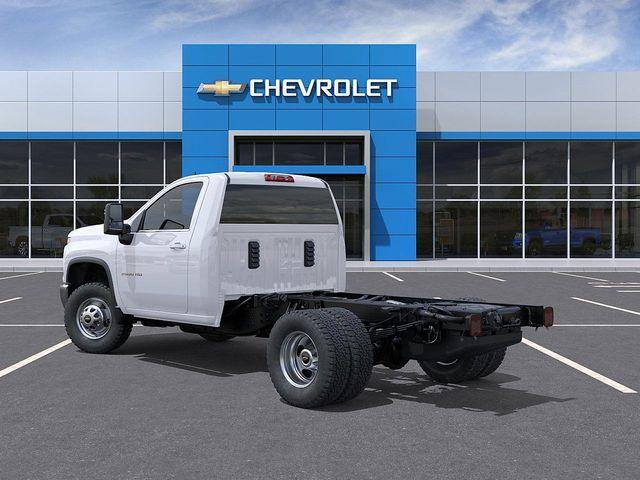 2025 Chevrolet Silverado 3500 HD Chassis Cab Vehicle Photo in PAWLING, NY 12564-3219
