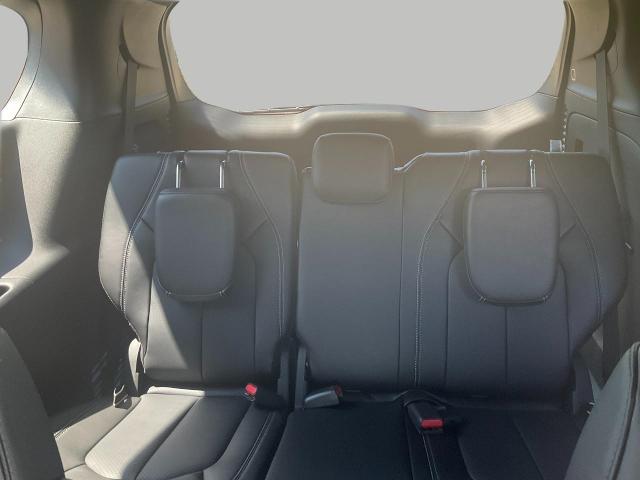 2025 Chrysler Pacifica Vehicle Photo in Kaukauna, WI 54130