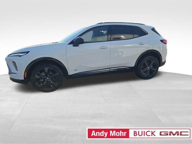 2025 Buick Envision Vehicle Photo in Fishers, IN 46038