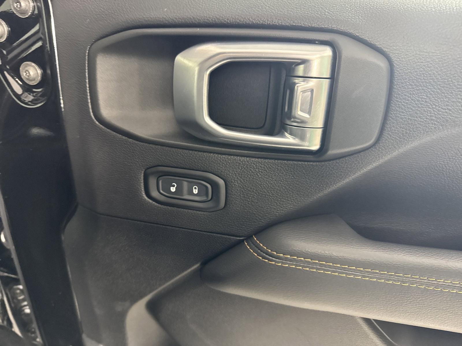 2021 Jeep Wrangler Vehicle Photo in GEORGETOWN, TX 78626-7508