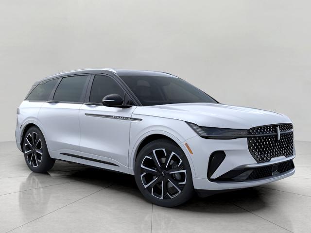 2025 Lincoln Nautilus Vehicle Photo in Neenah, WI 54956
