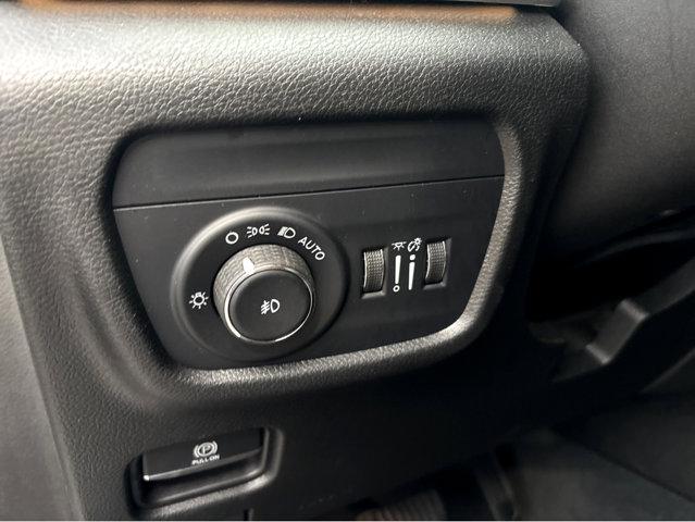 2023 Jeep Grand Cherokee L Vehicle Photo in Savannah, GA 31419